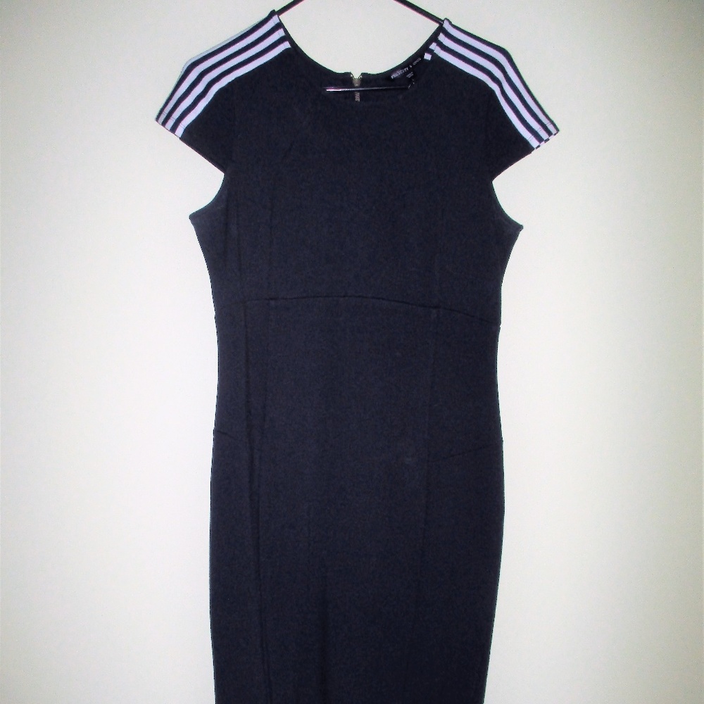 Felicity and Coco Navy Pencil Dress Size Large NWT